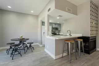 Photo #1: 6535619 Listing 