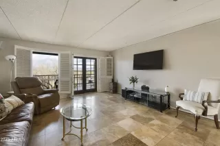 Photo #6: 6535745 Listing 