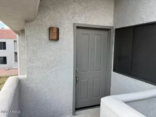 Photo #2: 6535825 Listing