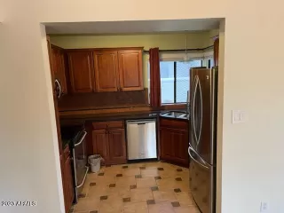 Photo #6: 6535825 Listing