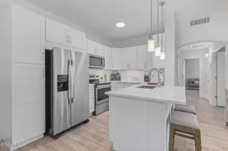 Photo #2: 6535907 Listing