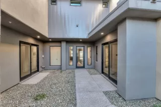 Photo #3: 6536035 Listing