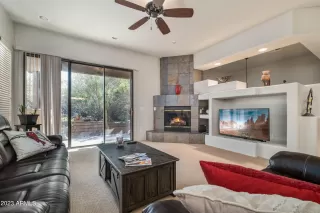 Photo #6: 6536127 Listing 