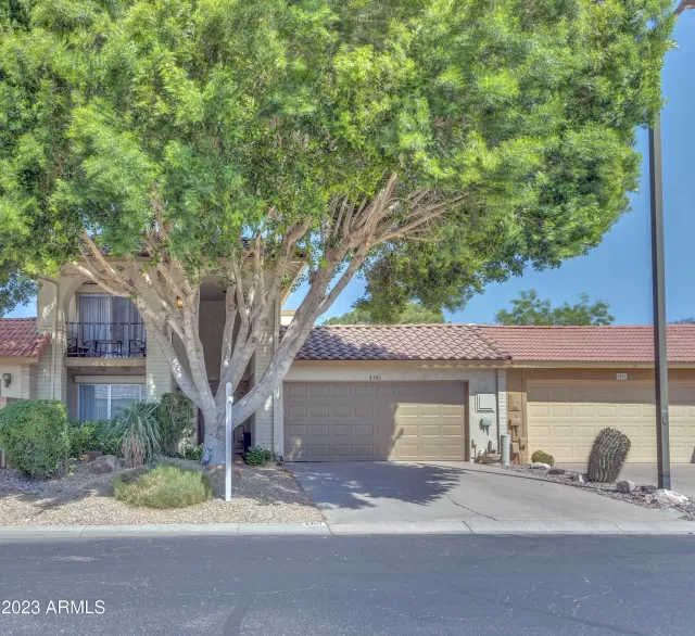 MLS: 6536307 Condo For Sale