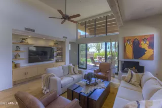 Photo #1: 6536558 Listing