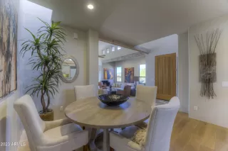 Photo #5: 6536558 Listing