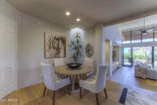 Photo #6: 6536558 Listing