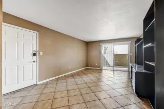 Photo #4: 6536664 Listing 