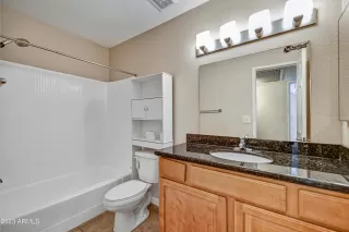 Photo #6: 6536672 Listing
