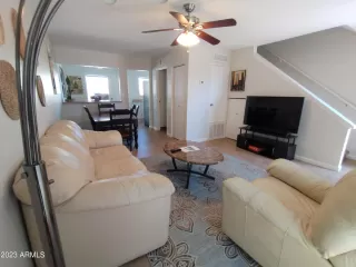 Photo #5: 6536811 Listing