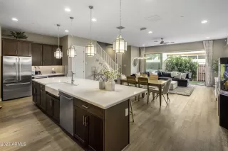 Photo #4: 6536814 Listing