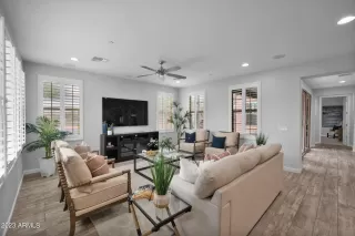 Photo #1: 6536826 Listing 