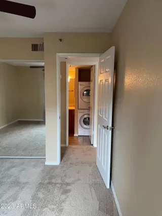 Photo #3: 6536845 Listing