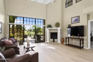 Photo #6: 6537182 Listing 