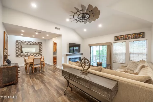 MLS: 6537397 Condo For Sale