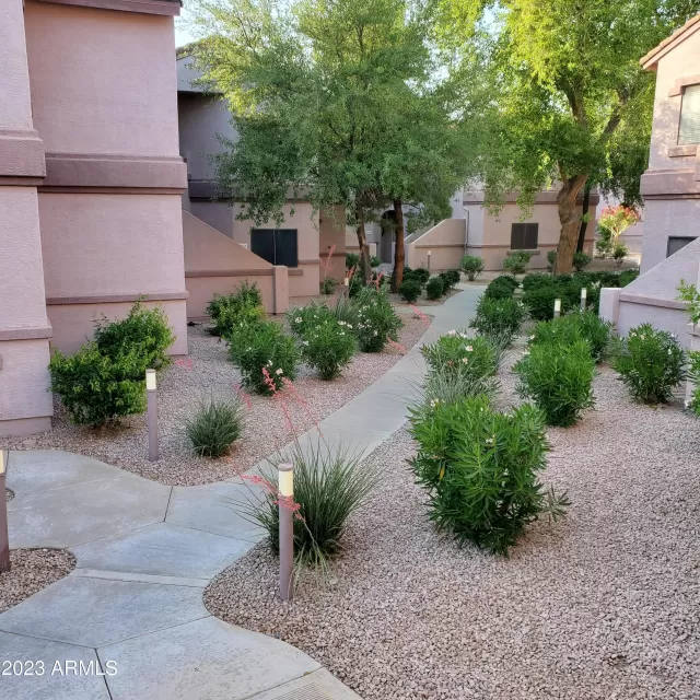 MLS: 6537548 Condo For Sale