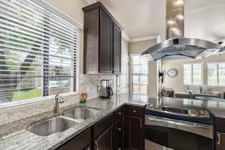 Photo #1: 6537738 Listing