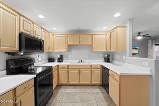 Photo #5: 6537740 Listing 