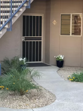 Photo #2: 6537761 Listing