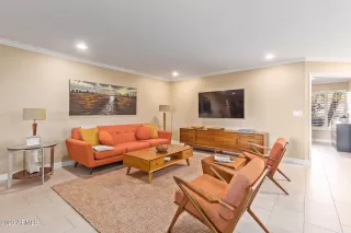 Photo #4: 6538022 Listing