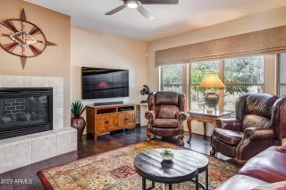 Photo #6: 6538100 Listing 