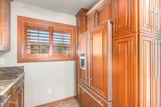 Photo #3: 6538120 Listing 