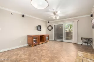 Photo #6: 6538120 Listing 