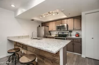Photo #3: 6538124 Listing 