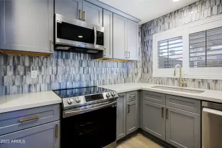 Photo #6: 6538158 Listing