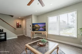 Photo #5: 6538213 Listing