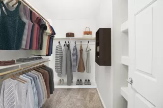 Photo #6: 6538214 Listing