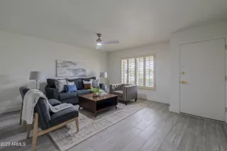 Photo #4: 6538369 Listing 