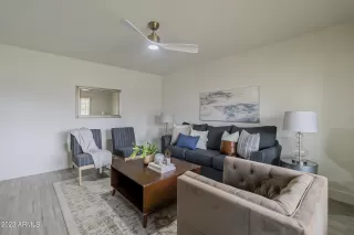 Photo #6: 6538369 Listing 