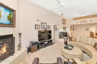 Photo #2: 6538450 Listing 