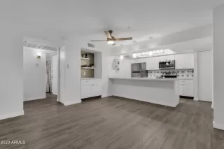 Photo #5: 6538507 Listing 