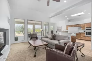 Photo #2: 6538595 Listing