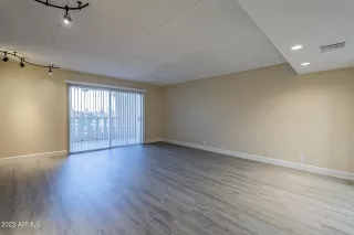 Photo #1: 6538608 Listing 