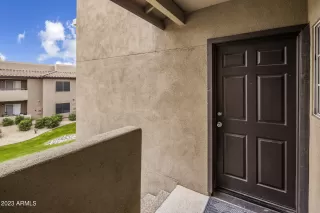 Photo #3: 6538687 Listing