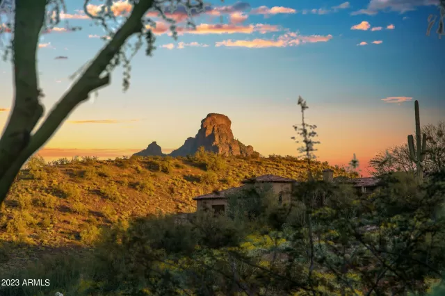 MLS: 6538799 Condo For Sale