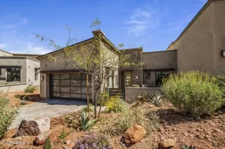 Photo #3: 6538799 Listing