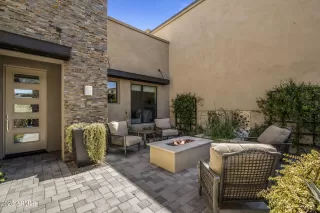 Photo #4: 6538799 Listing