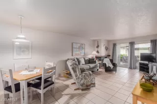 Photo #3: 6539112 Listing 