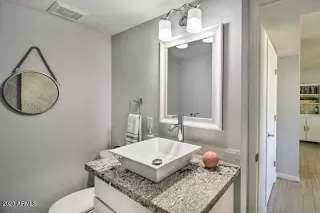 Photo #3: 6539964 Listing