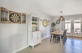 Photo #5: 6539964 Listing