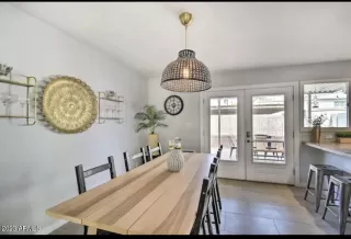 Photo #6: 6539964 Listing