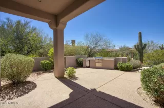 Photo #3: 6540281 Listing
