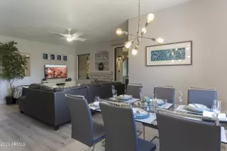 Photo #6: 6540308 Listing