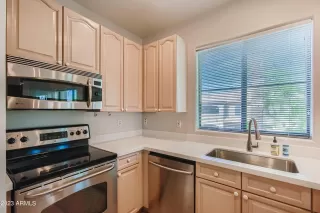 Photo #1: 6540343 Listing 