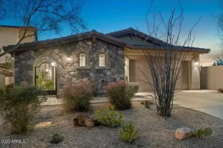 Photo #1: 6540382 Listing 