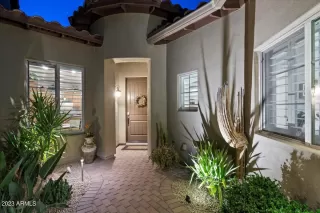 Photo #2: 6540382 Listing 